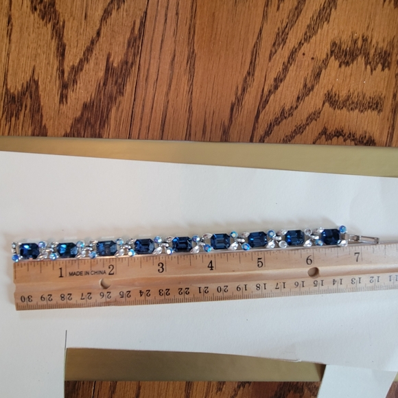 Lisner Bracelet ~ Vintage Faux Sapphire ~ Aurora Borealis ~ Pretty! *See Notes* - Picture 14 of 16